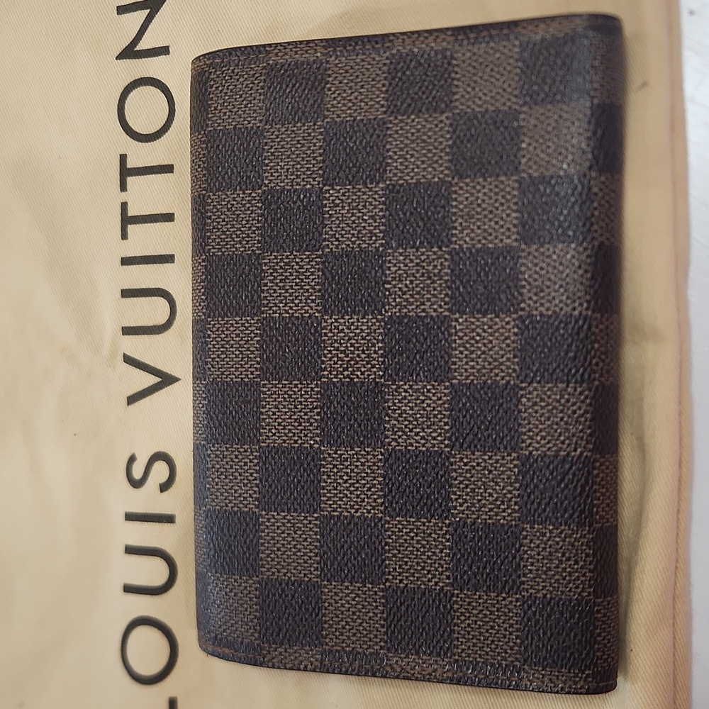 Louis Vuitton Damier Ebene Wallet - Picture 2 of 15